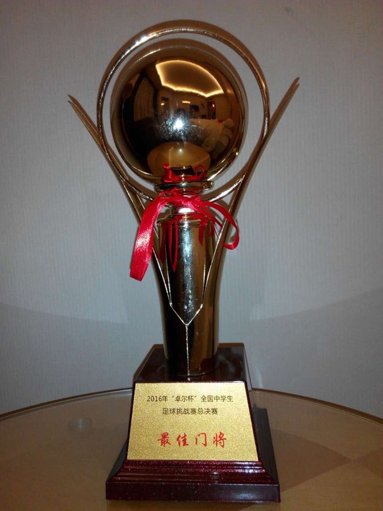 挺住凡事都会峰回路转,挺住一切都会有出路