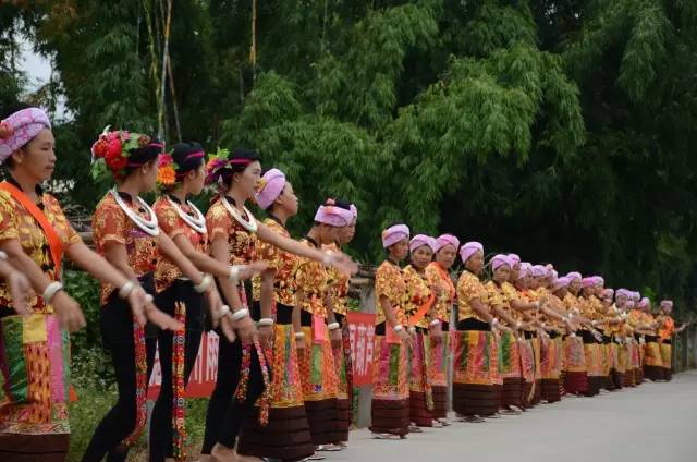 葫芦丝非遗传承人哏德全,葫芦丝大师哏德全故居