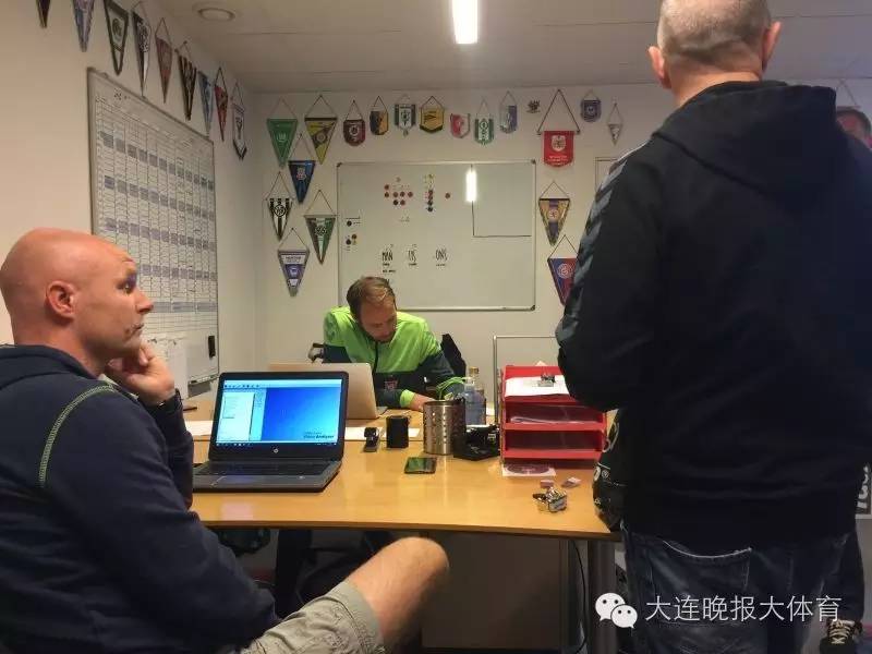 郭辉大连教练视频,郭辉现在在哪当教练