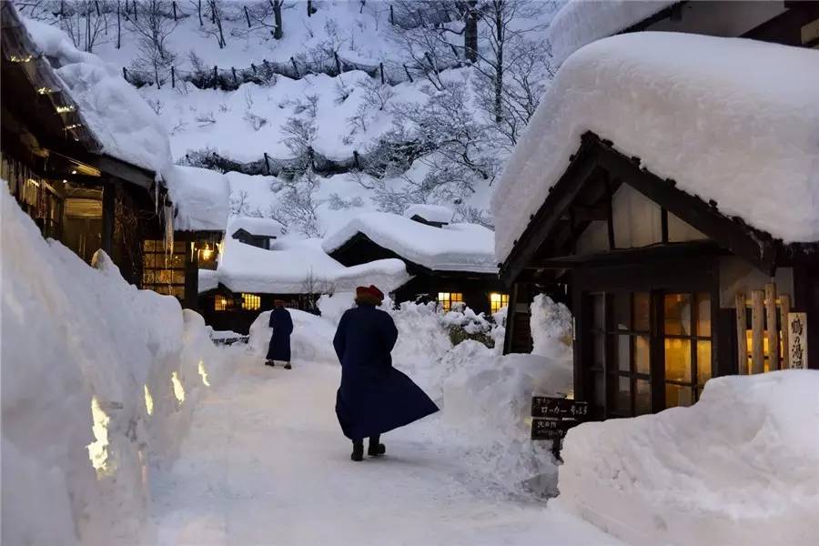 表坛劲刮东瀛风，换个方向买买买！