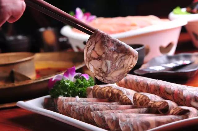 青岛利群金鼎广场营业时间,青岛利群金鼎广场美食在几楼