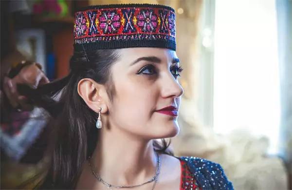 看头条后天就能从克拉玛依坐火车到喀什啦！