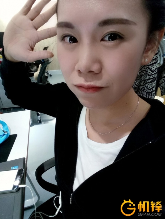 amoled屏千元机,amoled屏幕性价比