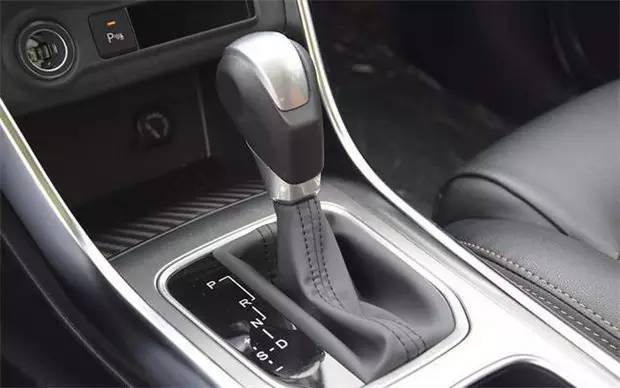 试驾比亚迪宋盖世版,比亚迪宋豪华六座评测