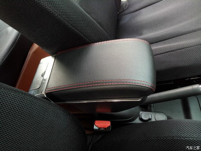 新款标致301幸福版,标致301旅行