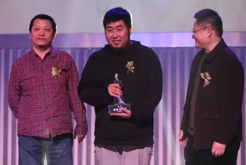 宋冬野摇滚和民谣的区别,和宋冬野唱的一样好听的民谣歌手