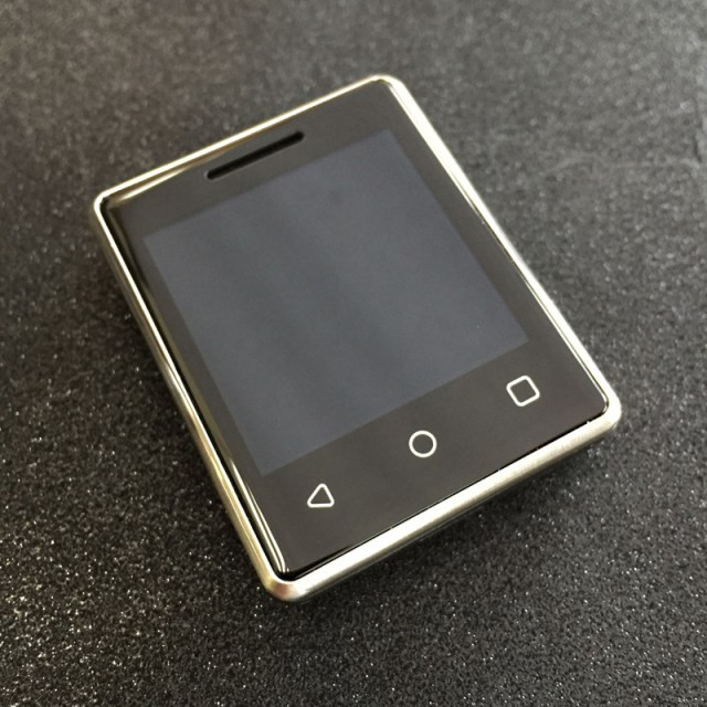 号称世界最小的手机,全球公认最小的手机