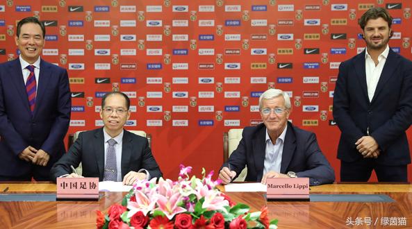 依旧不职业，国家队教练薪水俱乐部付，这样的中国足球永不会变好