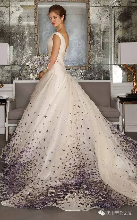 婚纱这么好看，你什么时候有空嫁给我？