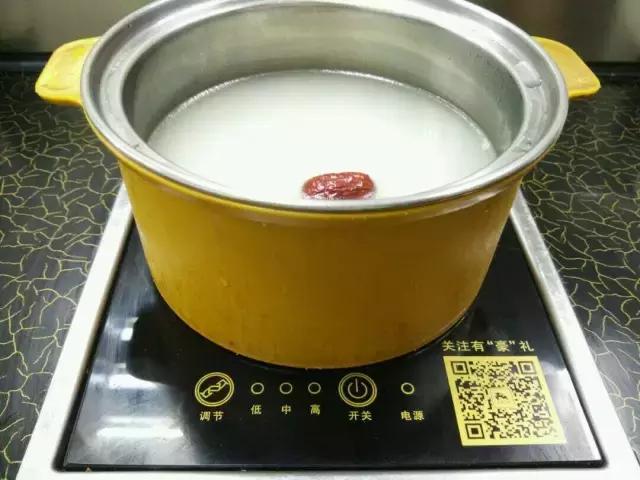 旋转小火锅自助必吃,旋转小火锅哪个地方最好吃