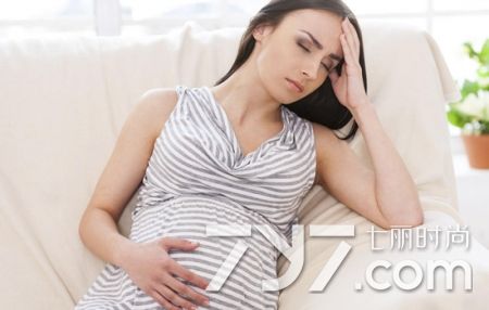 孕中期见红有哪些颜色,孕妇见红是鲜红还是褐色