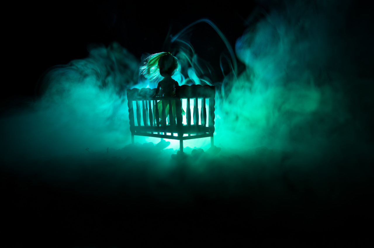 小说:地狱摇号投胎,林白遭遇“*规则潜**”