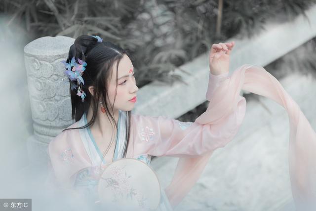 法医穿越到古代成神医,法医穿越成仵作