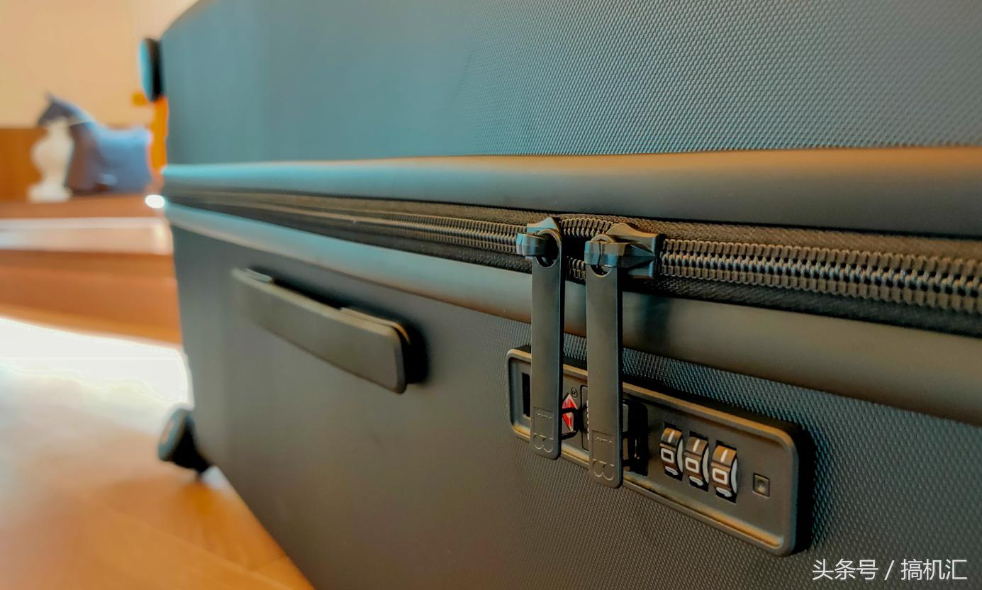 特大只，LEVEL828寸旅行箱体验，装下一家旅行物品