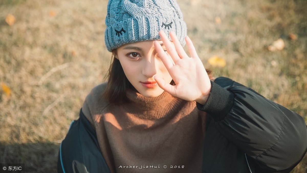 小说：被前任背叛后，她携手新任总裁男友，成为了顶级漫画家