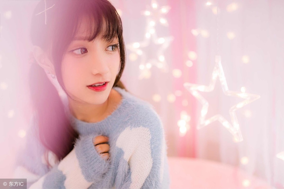 小说：他一口气送给别的女人两个LV包，老婆冷笑：咋没送我一个