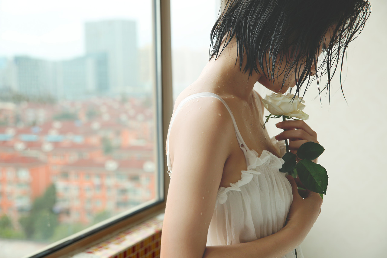 小说：恭候多时了，我的心上月，意中人