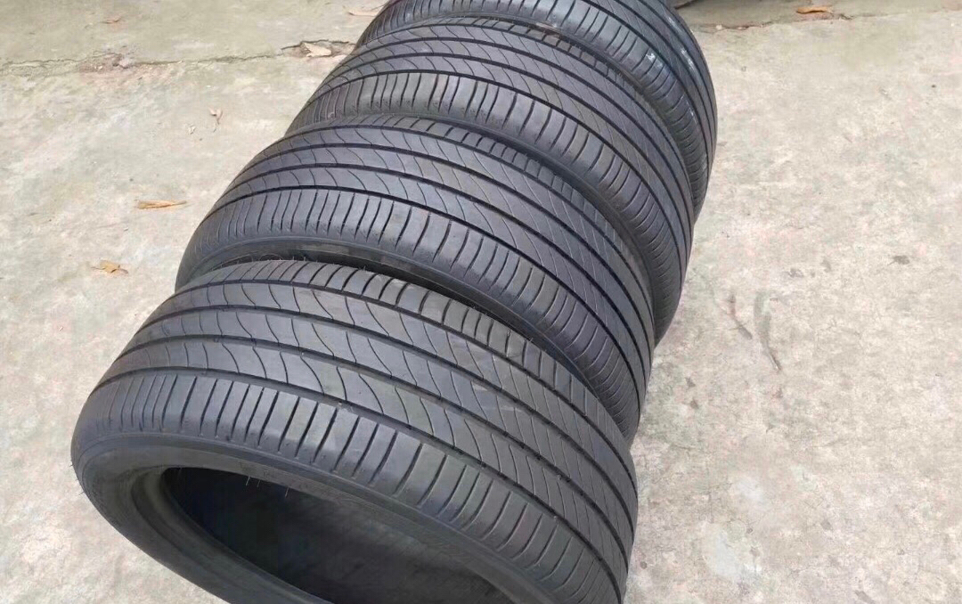 奔驰威霆轮胎升级,威霆升级轮毂案例