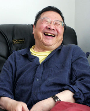 倪匡当年为什么去香港,倪匡回过内蒙吗