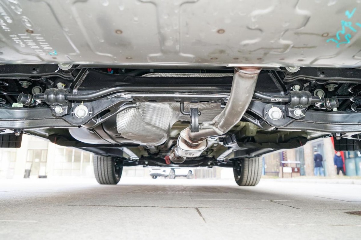 北京现代新款ix35值不值得买,起亚suv智跑和现代ix35哪个好