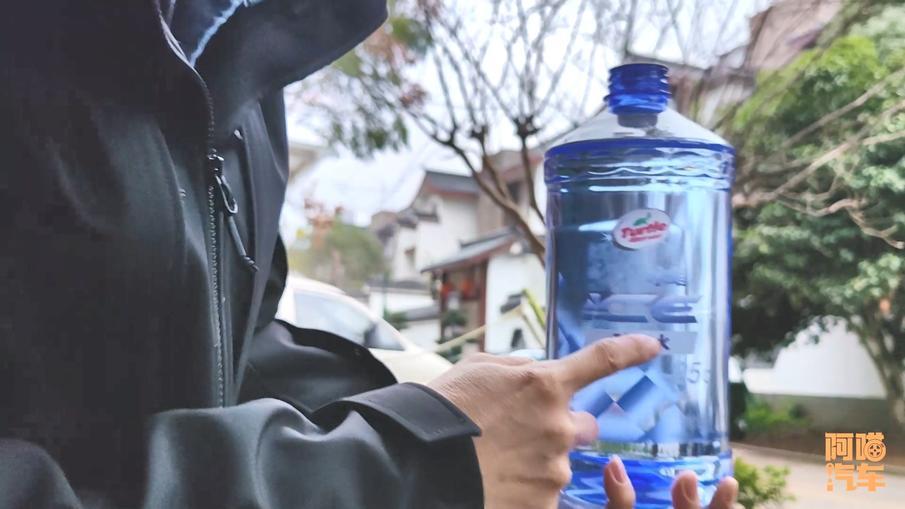 车子玻璃结冰了怎么做,长安cs55plus第二代前挡风玻璃结冰