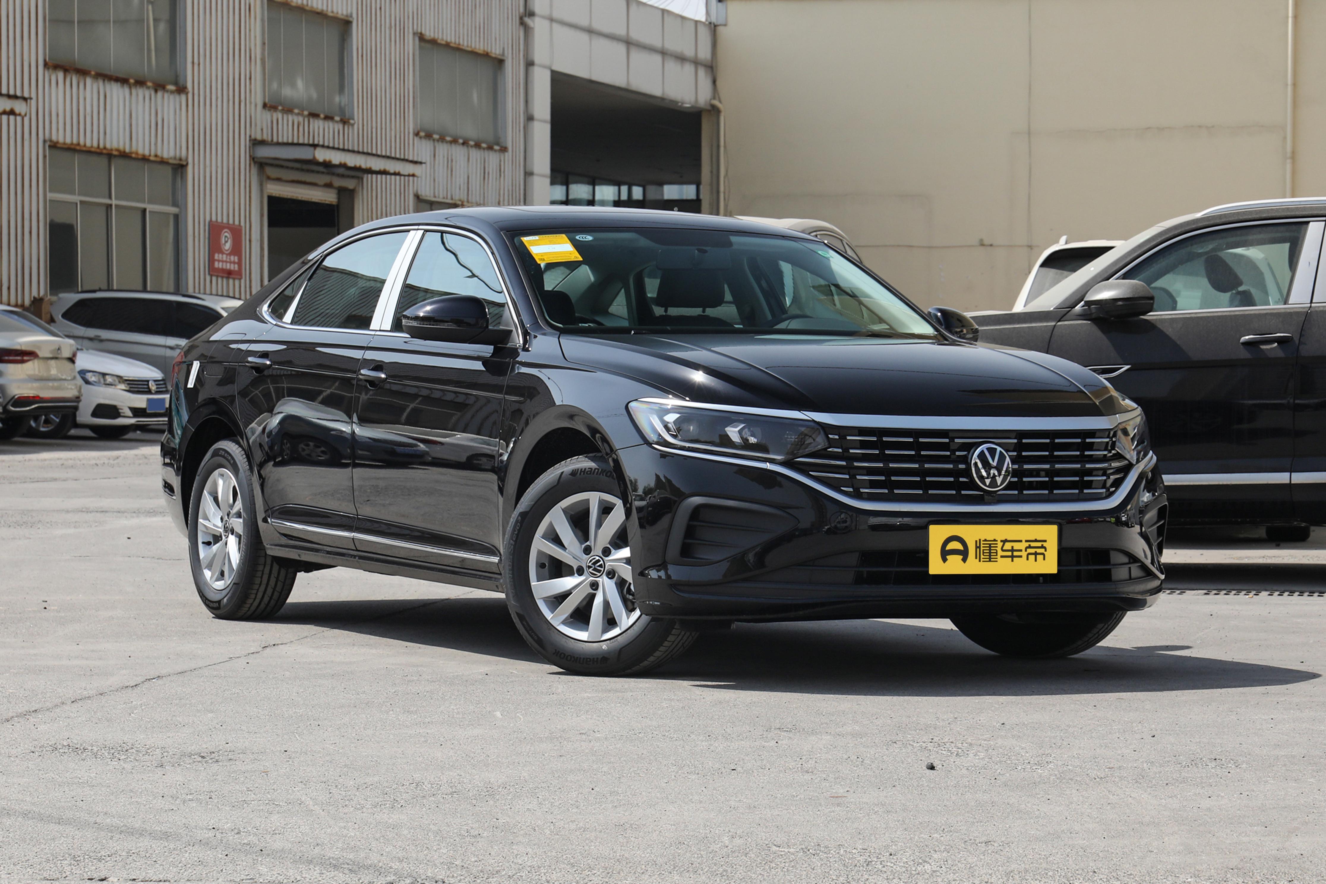 10月销量17007辆的大众*萨特帕**，整体销量表现持续稳定