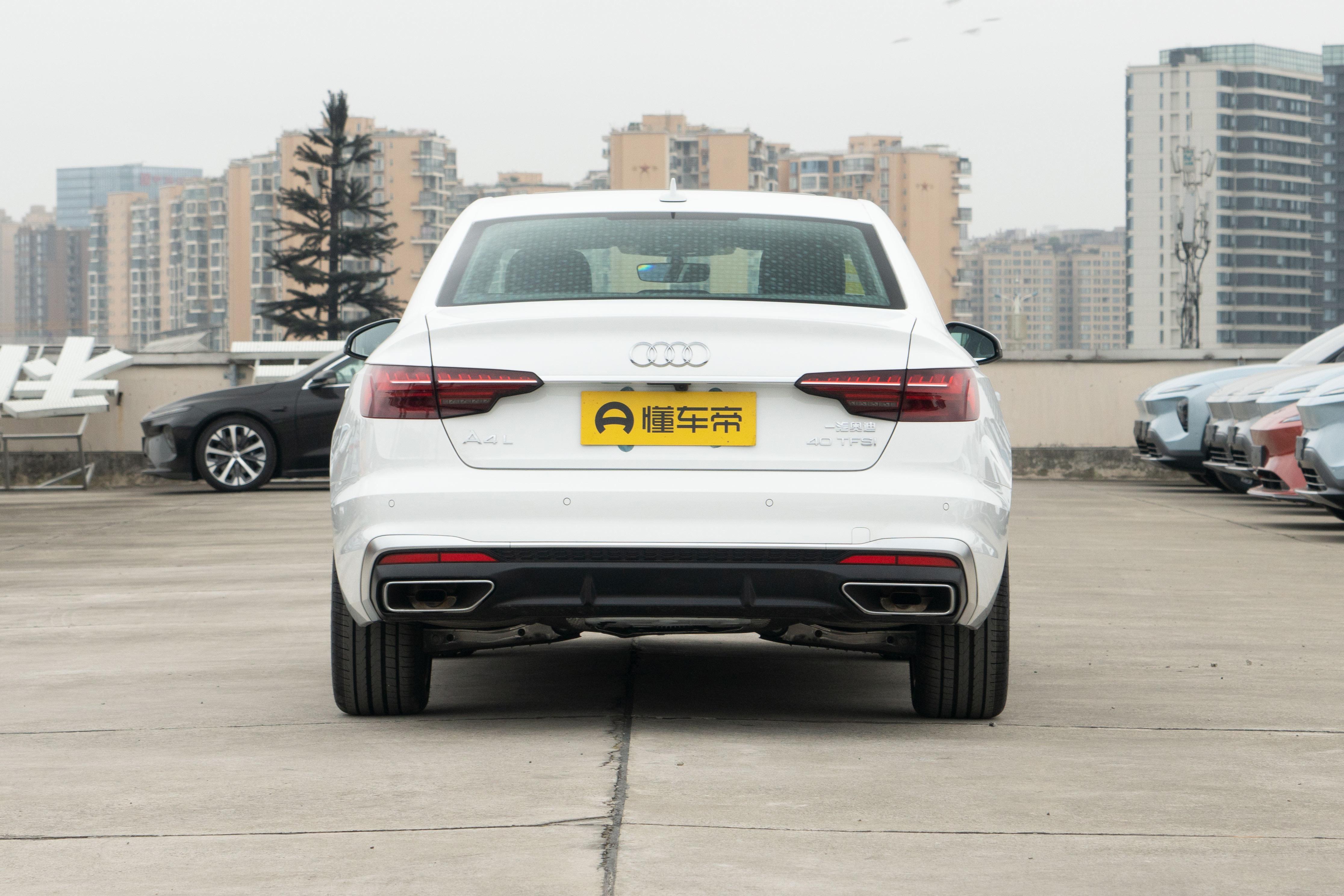 全新奥迪a4l月供低至599元,首付9万总价58万月供多少