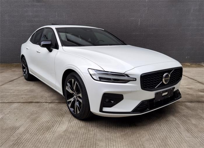 宝马3系和沃尔沃s60哪个值得买,宝马3系奥迪a4沃尔沃s60