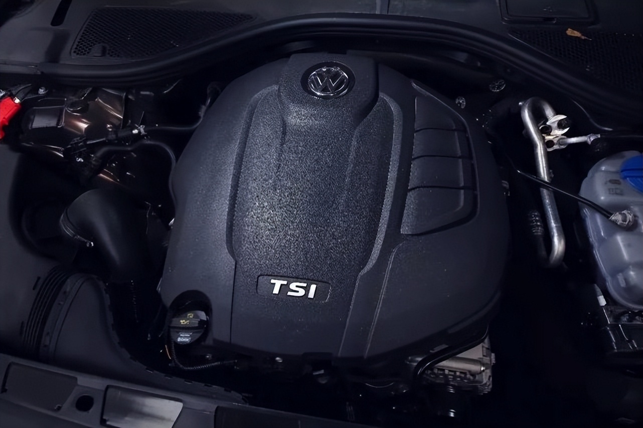 第四代EA888低功率发动机,第三代ea888发动机低功率是直喷吗