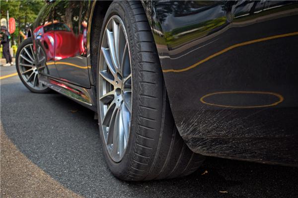 奔驰s500l4matic匠心高定版试驾,全新奔驰s500l4matic试驾