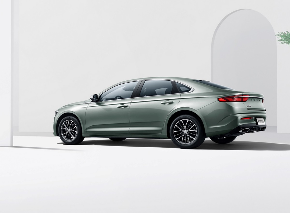 朗逸星空版与同价位的星瑞怎么选,吉利星瑞和朗逸plus哪个值得入手