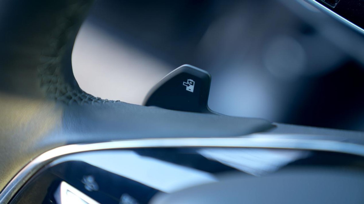 凯迪拉克锐歌2024款,凯迪拉克锐歌燃油版