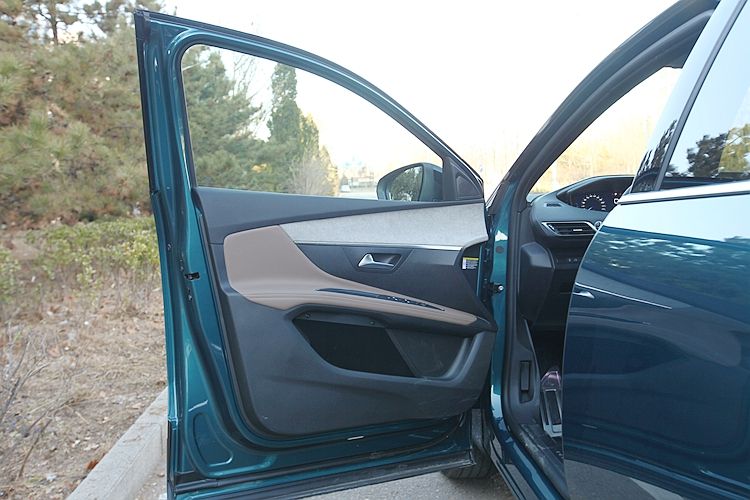 标致50081.6t动力试驾,38号车评标致5008试驾视频