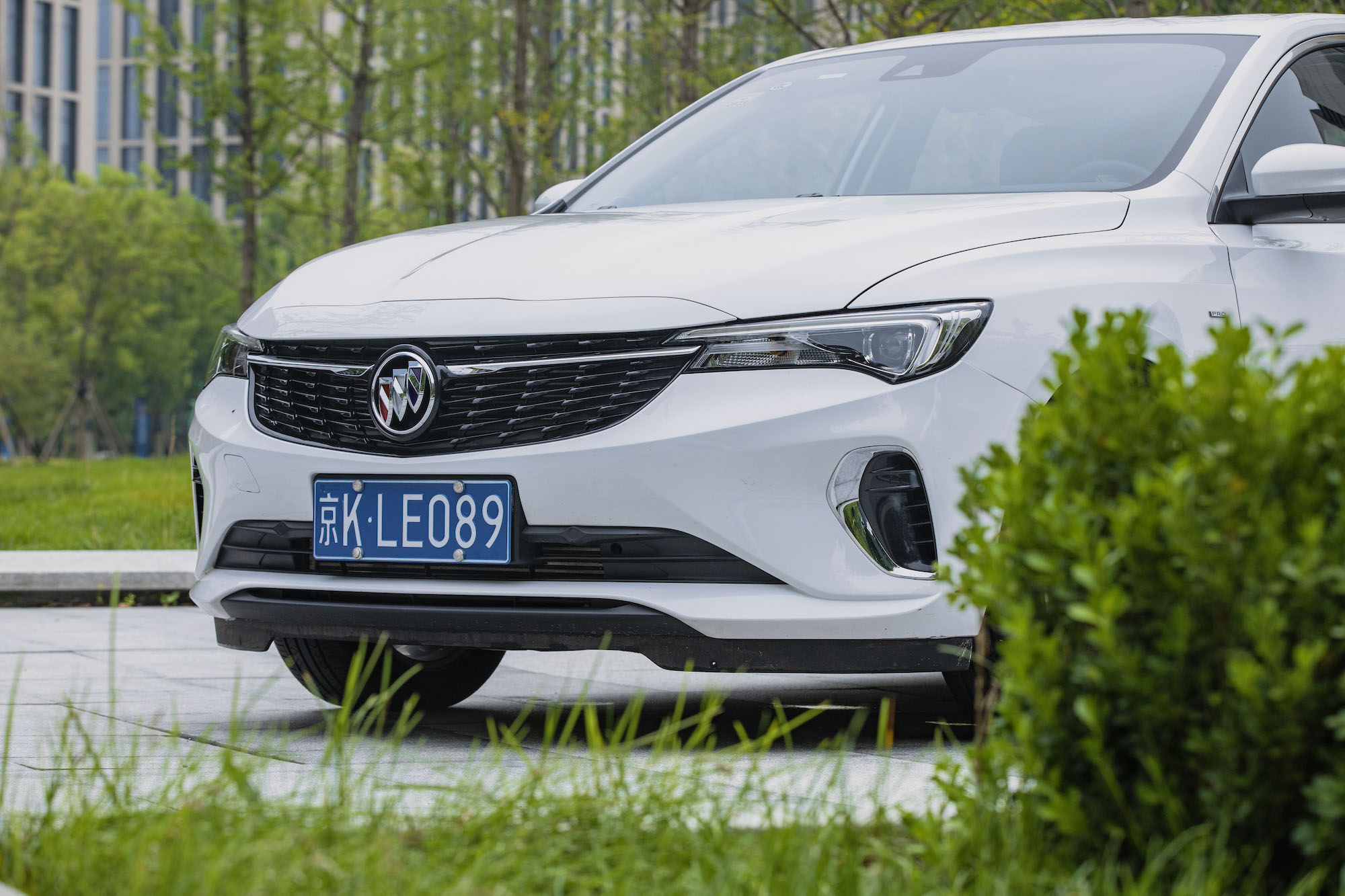 2022别克威朗progs疾风版油耗,2022别克威朗progs追风版白色