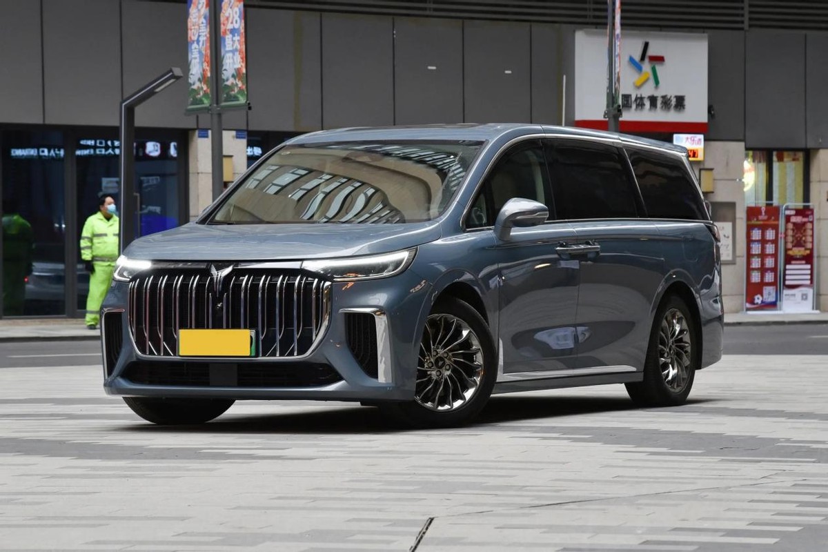 插混mpv纯电续航200km车型推荐,七座mpv岚图梦想家续航里程