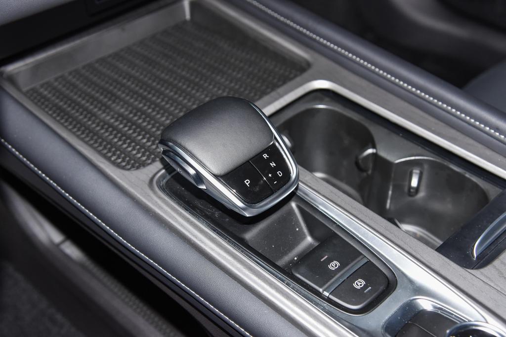 奇瑞艾瑞泽8新款2022试驾视频,艾瑞泽8的缺点都解决了吗