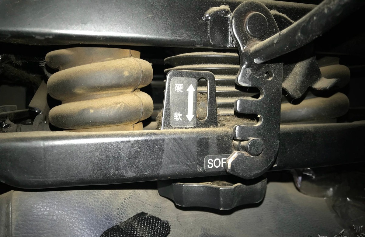 二手手动山猫帕杰罗v33,山猫帕杰罗v33漂移