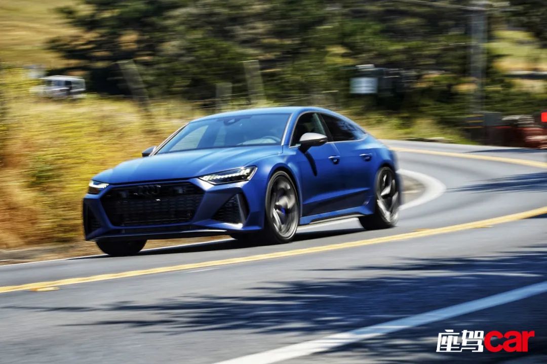 战斗力爆表的汽车,奥迪厉害的发动机