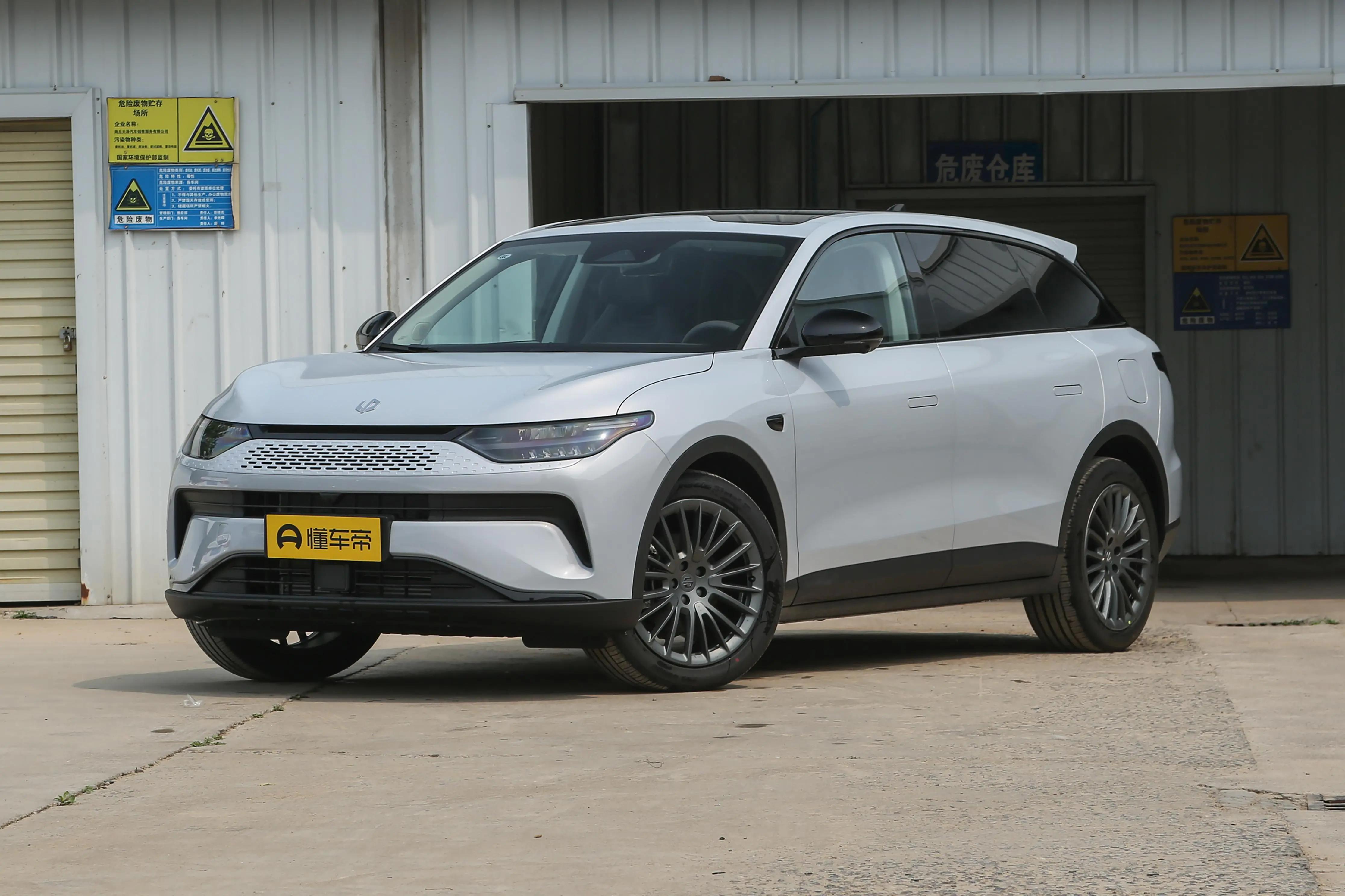 23款零跑c11纯电智享版真实测评,20万买什么纯电新能源suv性价比高