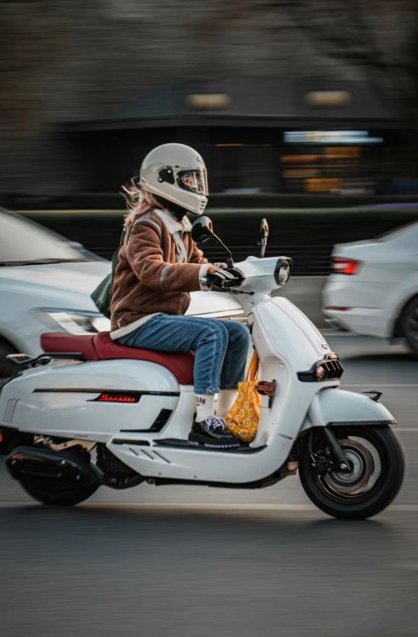 适合新手女骑的踏板,适合女骑的入门复古踏板