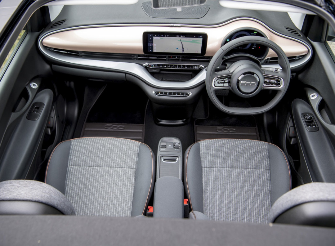 2020国产电动汽车排行榜前十名,2015电动汽车排行榜