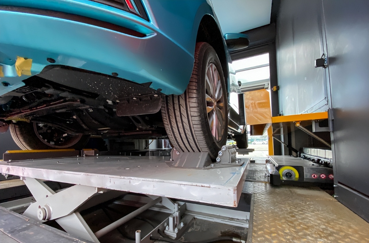 新能源汽车换电池的价格是多少,新能源汽车目前换电池要多少钱