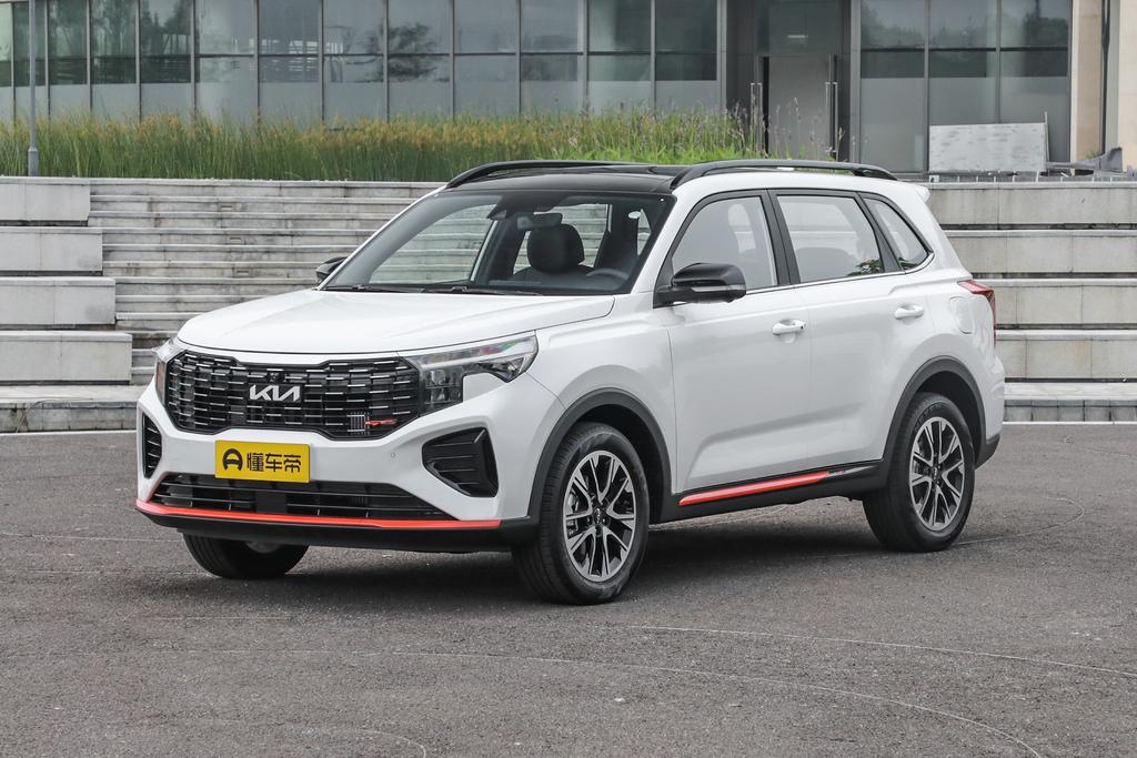 起亚智跑新老款对比测评,新老款起亚智跑对比