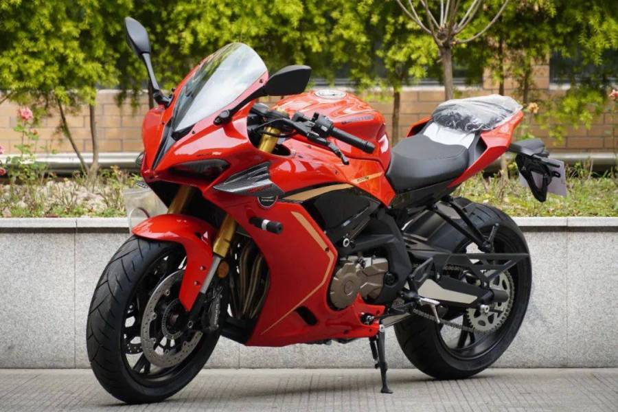 四缸新款仿赛,赛600四缸仿赛