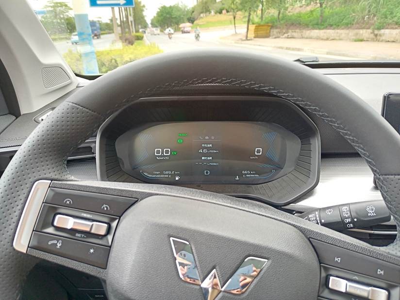 五菱星辰混动车型有几款suv,全方位介绍一下五菱星辰混动版