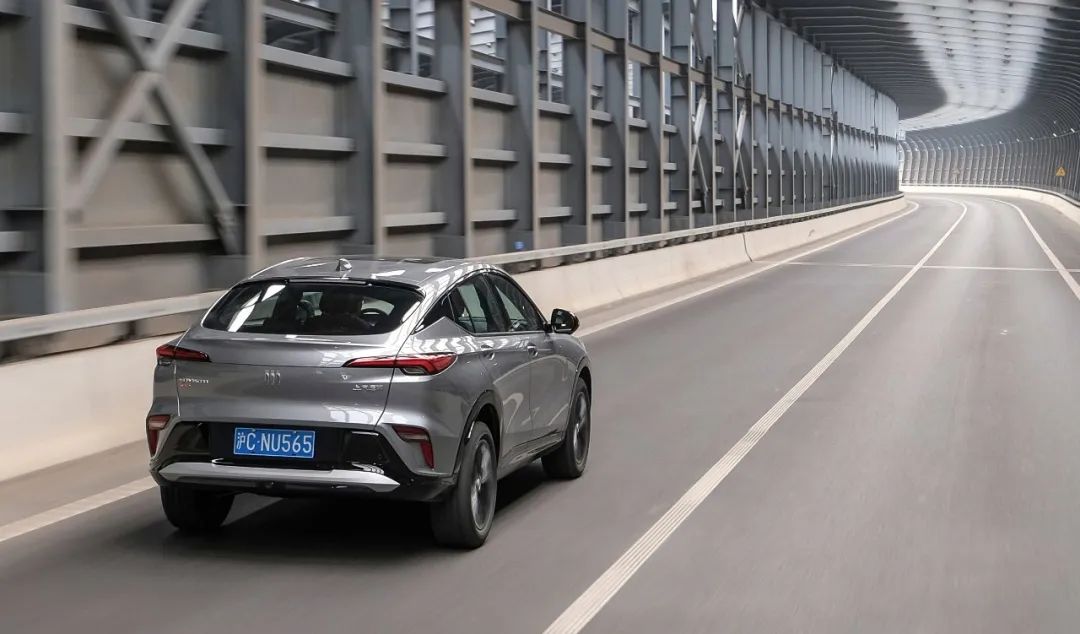 别克昂扬2023款落地价,别克昂扬和星迈罗选哪个好