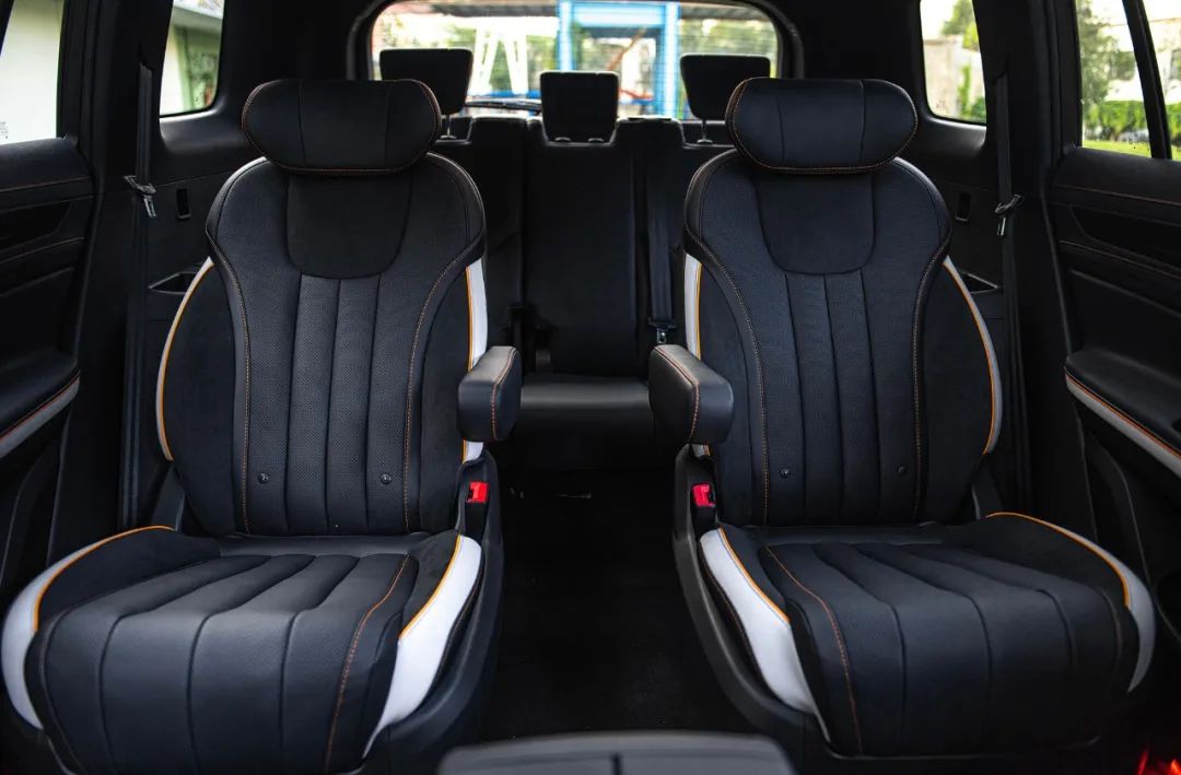 福特领裕黑曜倾橙版,福特新领裕黑曜倾橙plus版