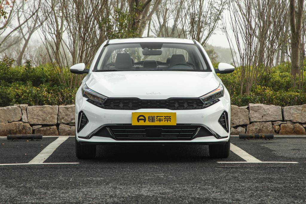 起亚k3插电混动车质量怎么样,起亚k3和斯柯达昕锐哪个质量好