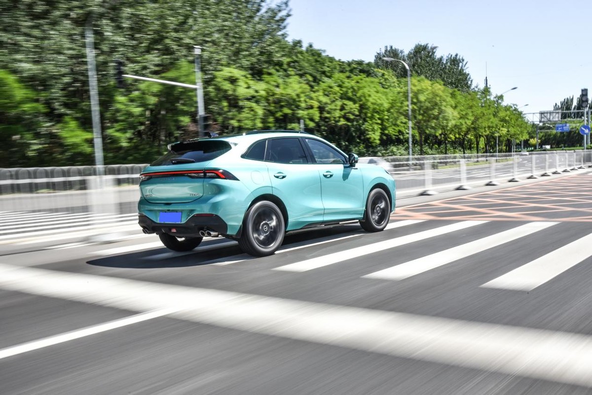 运动风格浓郁风行t5evo正式上市,风行t5evo2021款值得购买吗