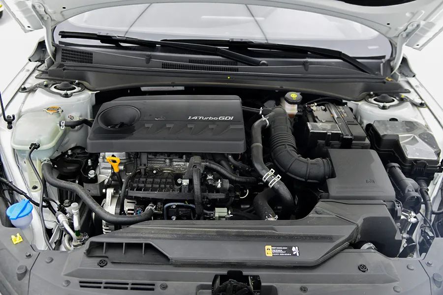 伊兰特好看么,伊兰特豪华